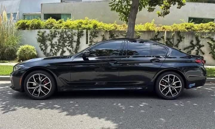 BMW 5 Series 2023